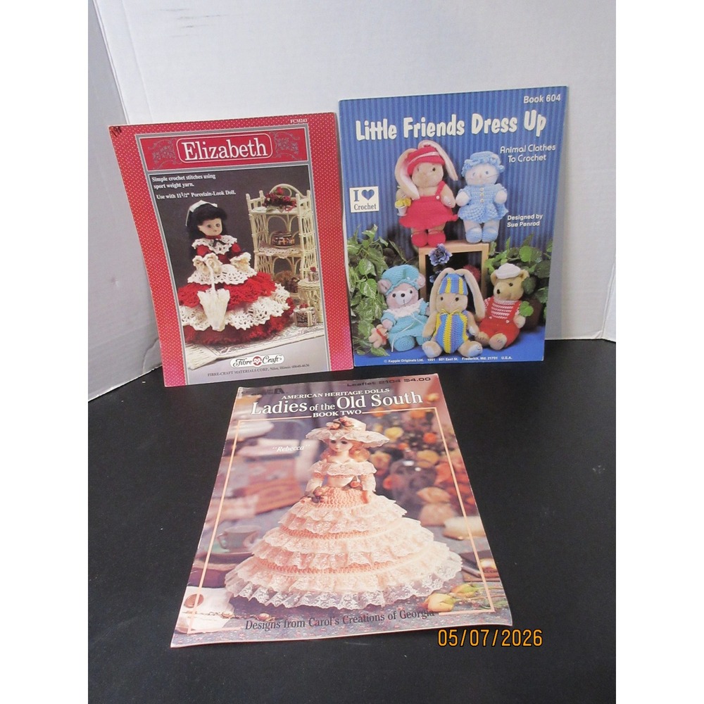 Vintage Crochet Pattern Book Lot Teddy Bear Clothes Doll Fashion Bedspreads 9pc - Picture 2 of 11